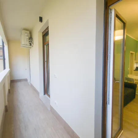 Italianflat - Elegant 2 Bedrooms With Balcony, 5 Min Walking From Arena Apartamento *