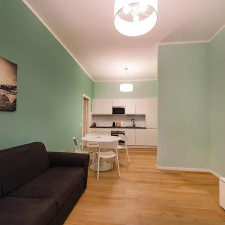Italianflat - Elegant 2 Bedrooms With Balcony, 5 Min Walking From Arena *