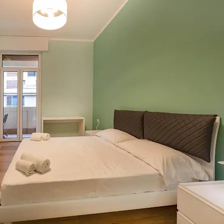 Апартаменты Italianflat - Elegant 2 Bedrooms With Balcony, 5 Min Walking From Arena *